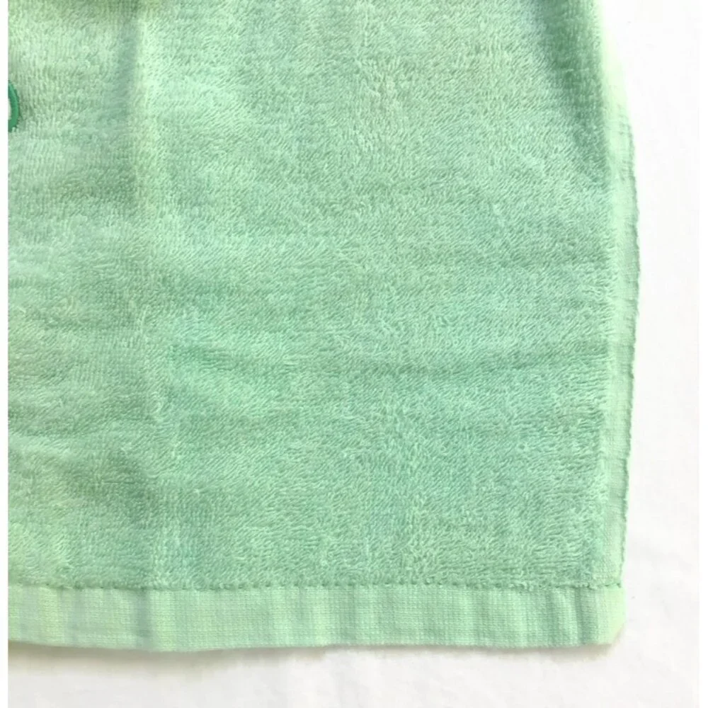 Vintage Seashell Towel Set Woolworth 3 Pc. Washcloth Hand & Bath Towel Green